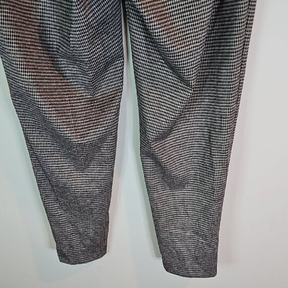 Reitmans Size 14 Black and White Patterned Tapered Pants - Picture 6 of 9